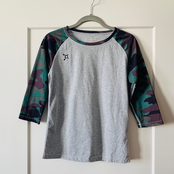 Orangetheory Tops - ❗️SOLD❗️Orangetheory Camo 3/4 Sleeve Top Size XS